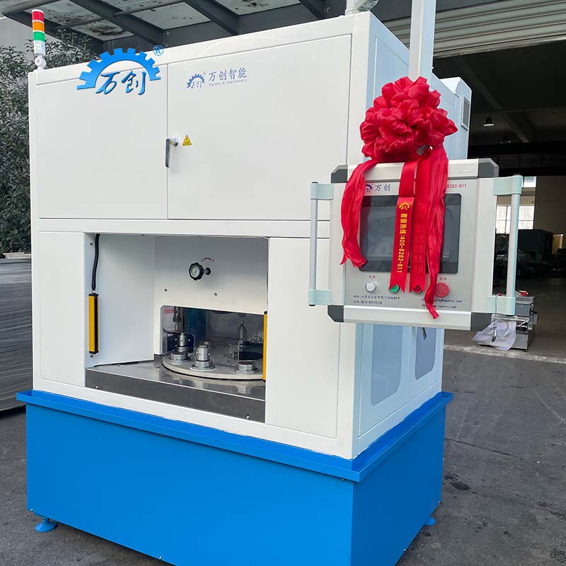 四軸轉(zhuǎn)盤(pán)式去毛刺機(jī)